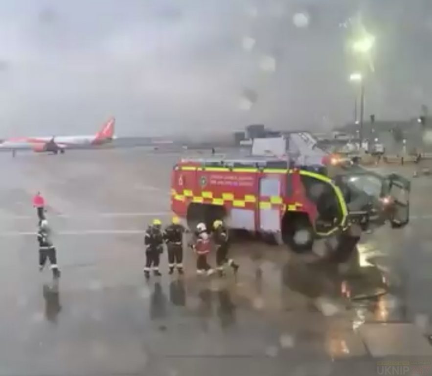 Fire crews called to Gatwick Airport