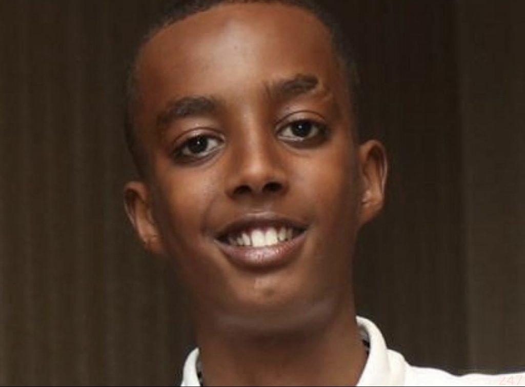 15 Year Old Boy Murder Rap  In West Kensington Stabbing