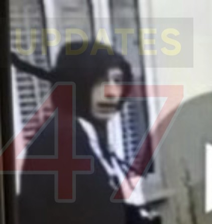 Manhunt for knife wielding Robber in Southampton