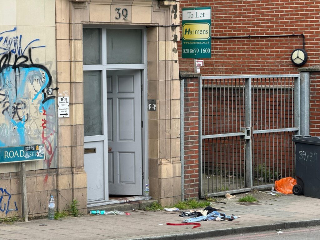First Crime scene pictures after a  woman in her 30s has been rushed to hospital after being stabbed early this morning in New Cross