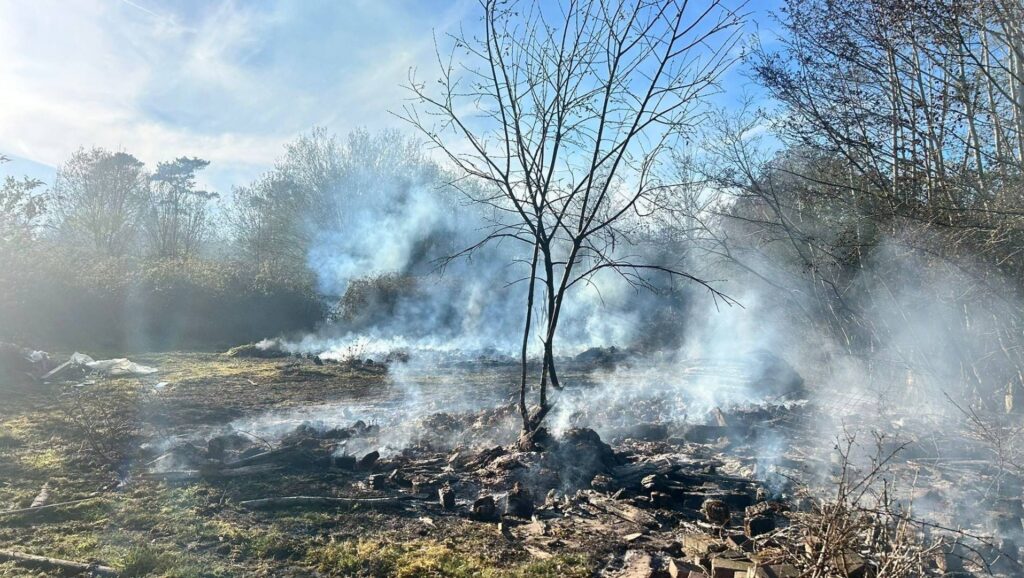 East Sussex Firefighters Tackle Huge Bonfire Blaze
