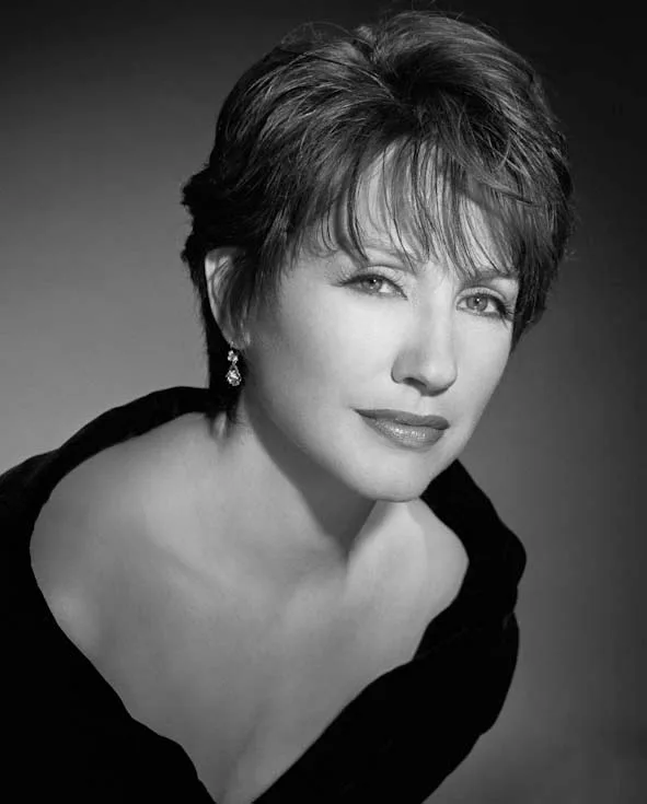 French Film Legend Nathalie Baye Dies at 77 After Dementia Battle