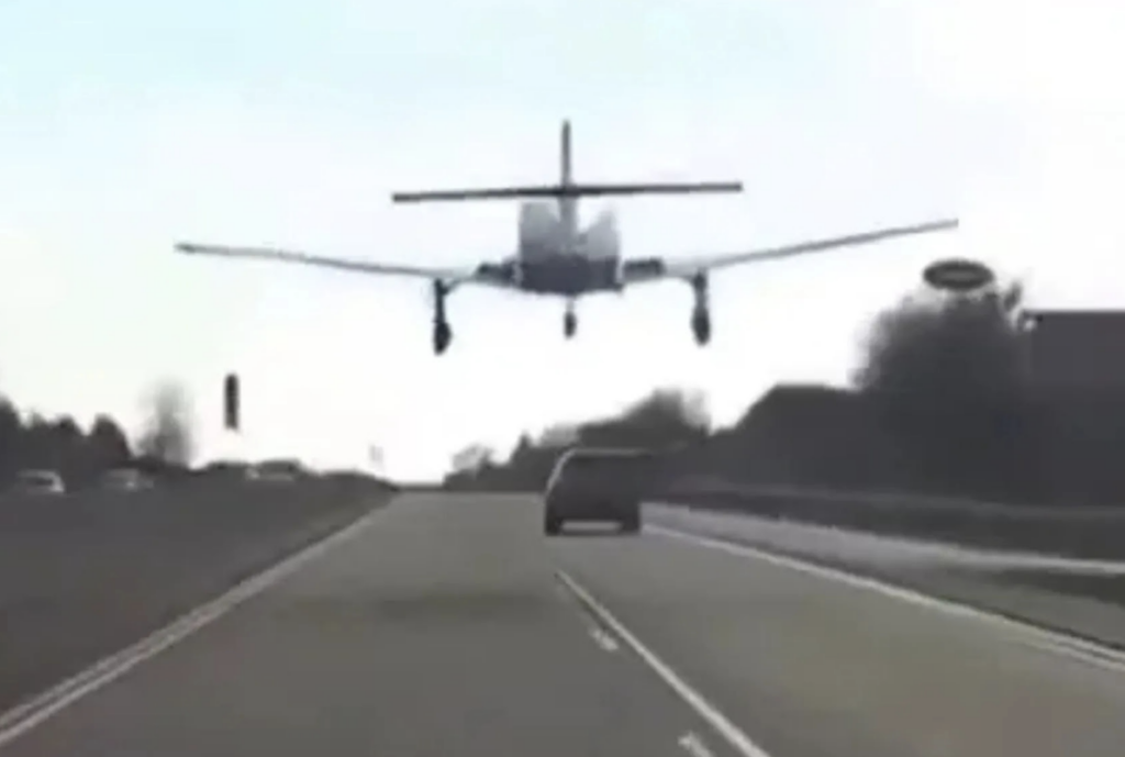 Heart-Stopping Moment Plane Makes Emergency Landing on Busy Motorway, Dodging Drivers