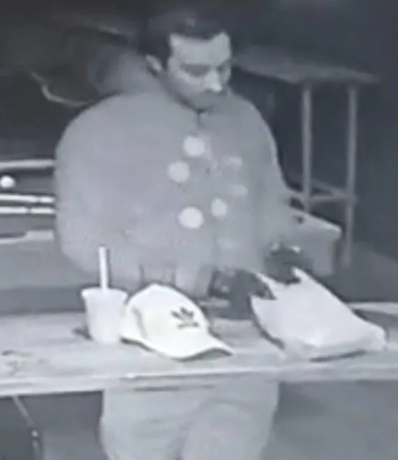 Man wanted after woman sexually assaulted in Birmingham bar
