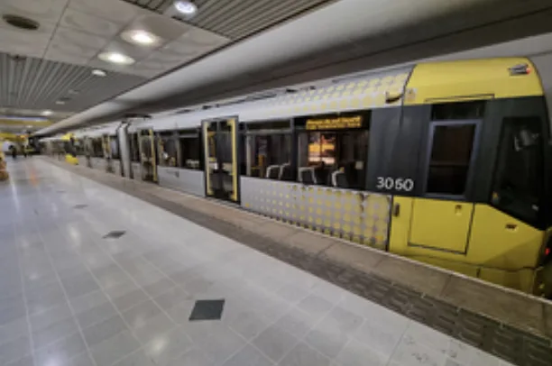 Tram Derails at Manchester’s Piccadilly Stop – No Injuries