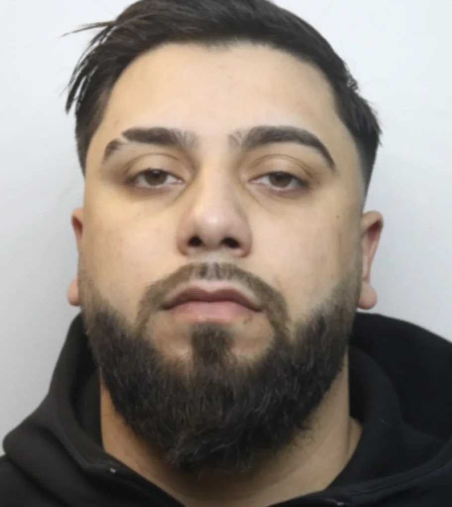 Sex Offender Jailed After Secretly Sneaking Back to UK