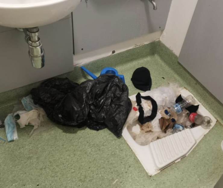 Man Convicted for Hate Crimes After Defacing Qurans and Writing ‘Kill Jews’ in Custody