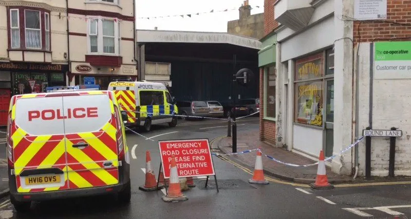 Prison Officer Murdered Outside Ventnor Pub on Christmas Night – Three Arrests Made