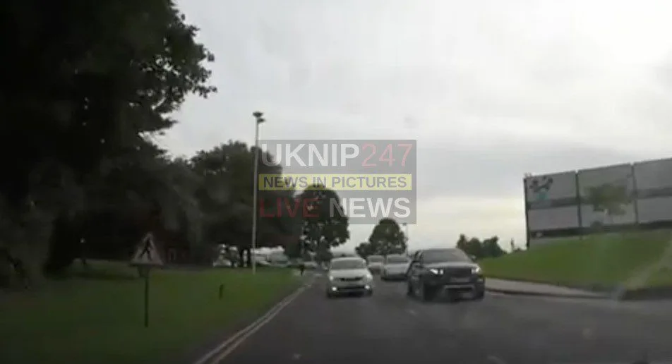 Havant Taxi Driver Suspended After Racing on Wrong Side of Road in Rush Hour Near Portsmouth