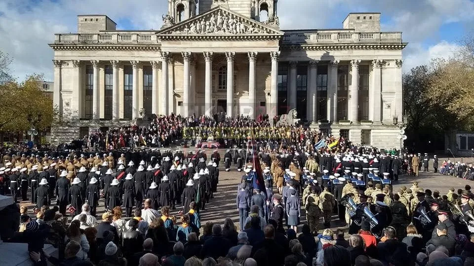 Thousands Unite at Portsmouth Guildhall Square to Honour War Heroes in Stirring Remembrance