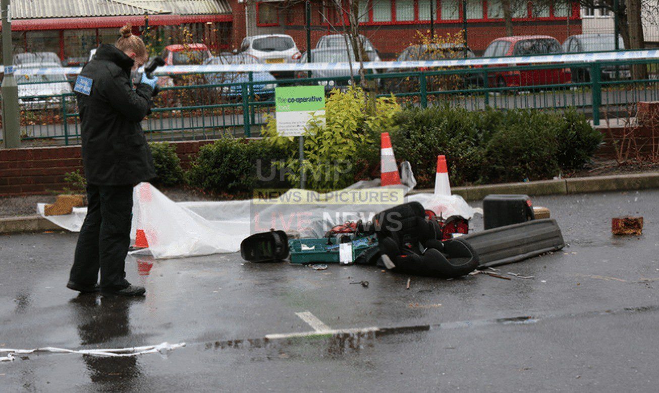 Armed Surrey Police Officers  search for Cash Point Robbers after Raid In Ewell
