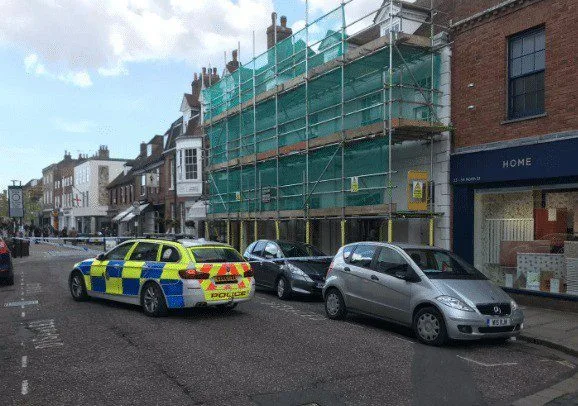 Scaffolding Fears Halt Chichester’s North Street as Police Step In