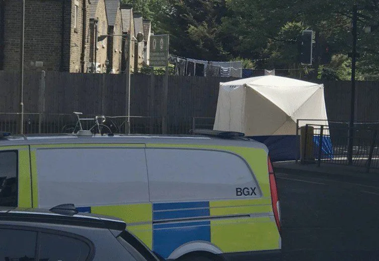 Greenwich Cyclist Dies After Lorry Collision on Woolwich Road – Police Urge Witnesses to Come Forward