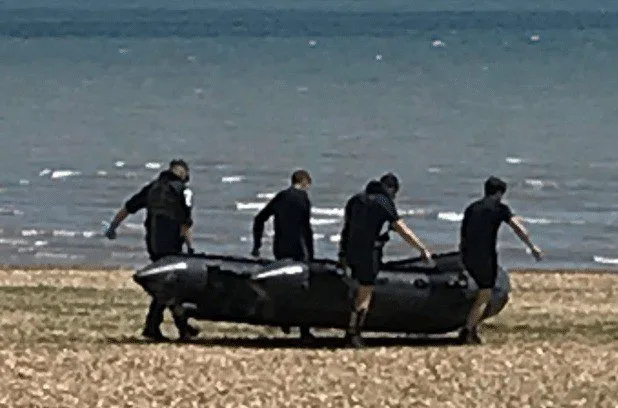 WW2 Bomb Forces Full Evacuation at Warsash’s Chilling Beach with 500m Safety Cordoned Off