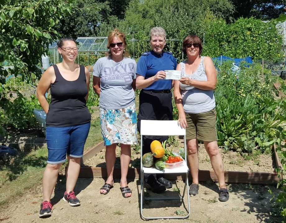 Police donation to benefit Tonbridge community allotment