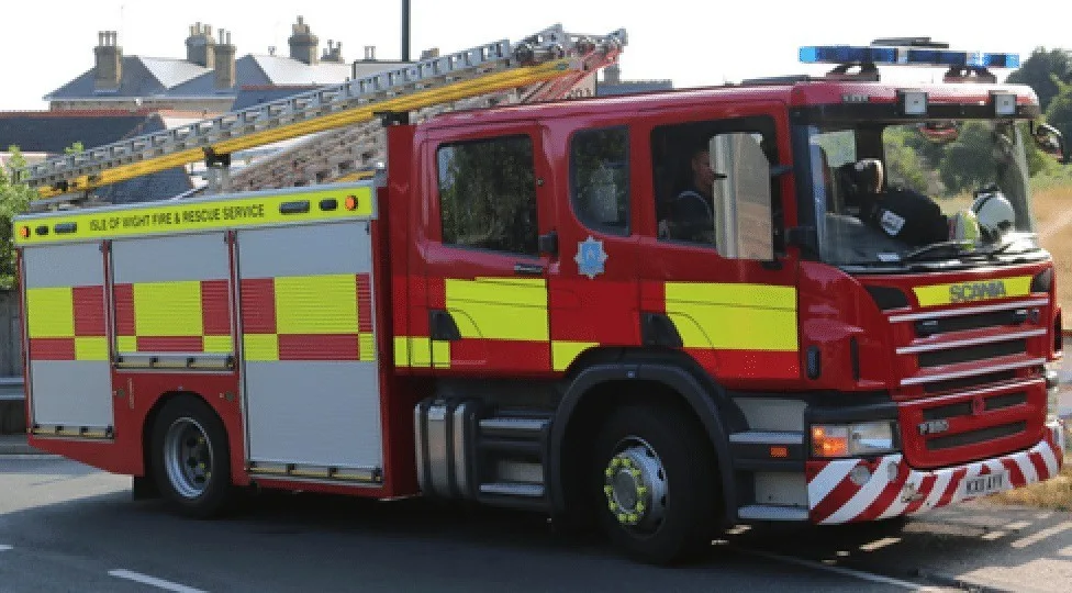 Crash Chaos in Cowes: Two-Vehicle Smash Near BAE Systems Blocks Newport Road