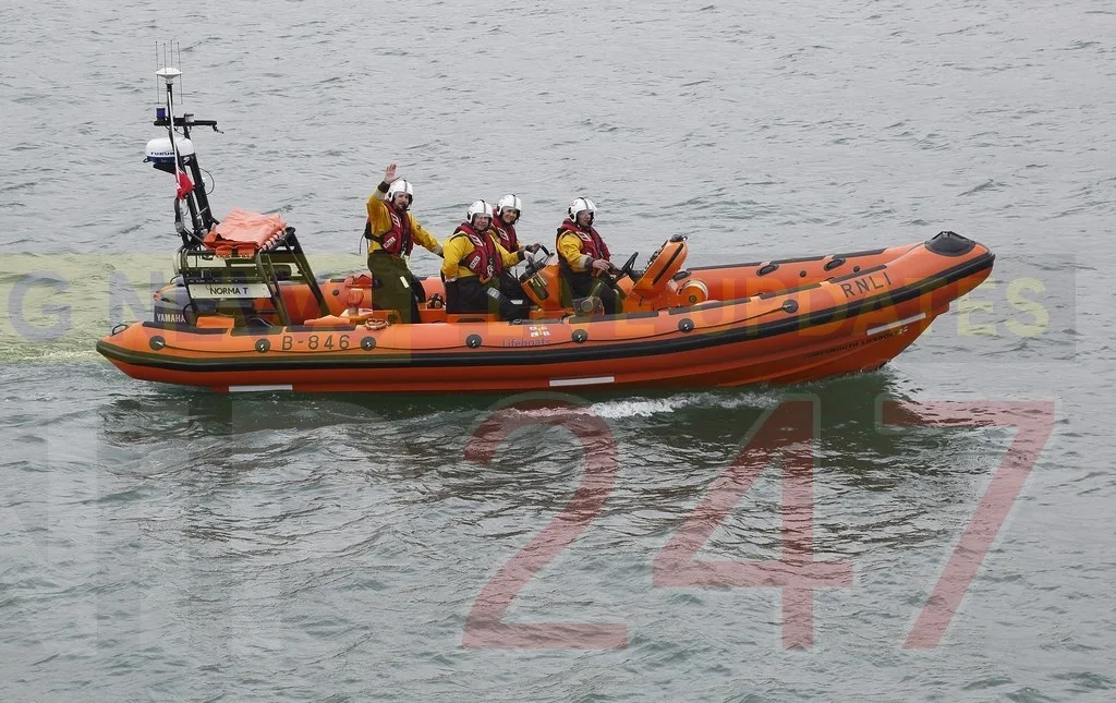 Kite Surf Crash Off Hayling Island Triggers Massive Lifesaving Rescue