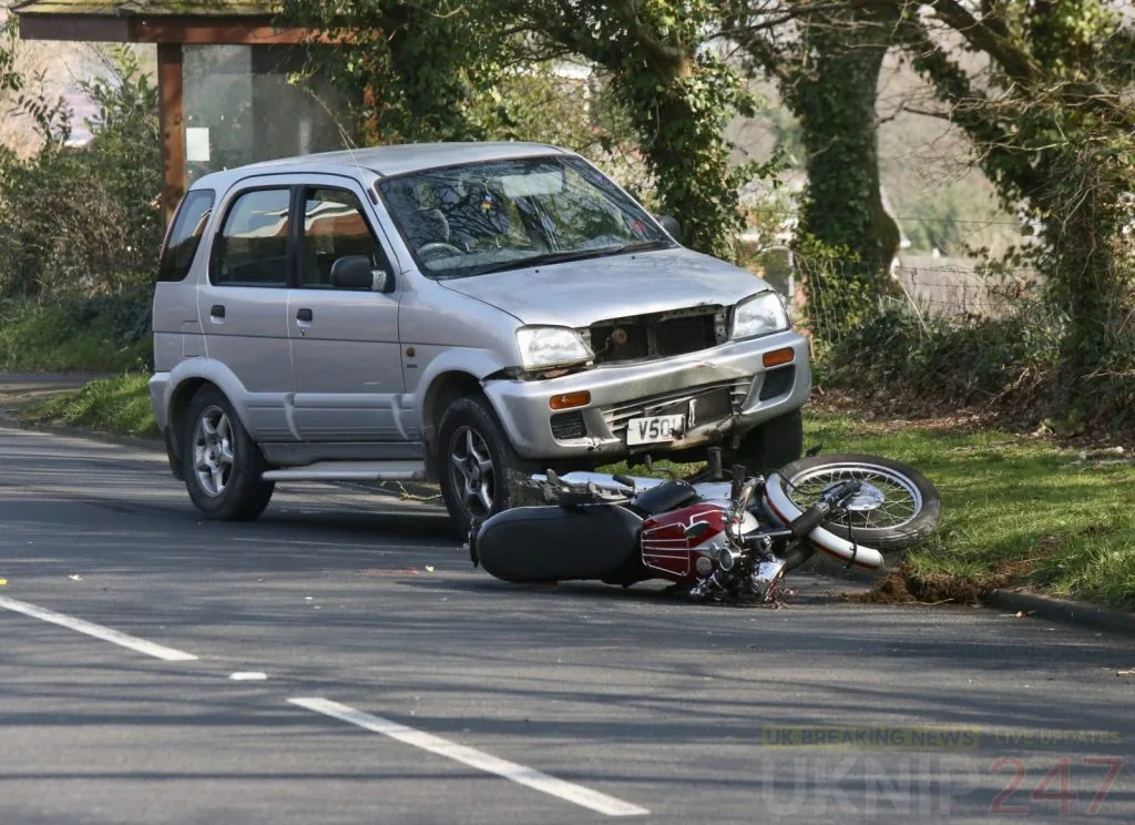 Isle of Wight Crash Chaos: Motorcyclist Airlifted After Collision with Car on Newport Road