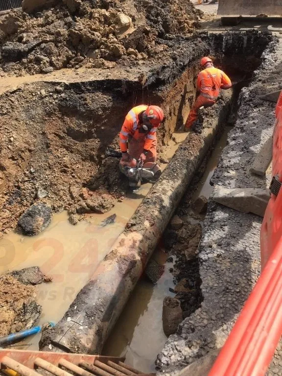 Hayling Island Traffic Chaos as Burst Water Main Closes Havant Road to HGVs and Buses