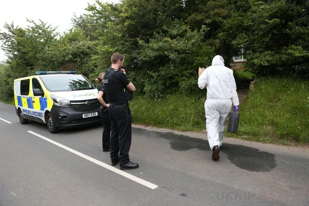 Isle of Wight Murder Probe Launched After Pensioner Found Dead, Partner Critically Injured in Chillerton