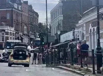 Elderly Woman Critically Injured in Horrific Lorry Crash Near Blackheath Station