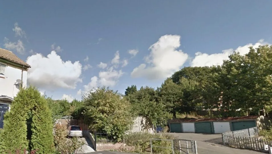 Dartford Shock Assaults: Woman and Man Attacked Near Coller Crescent – Police Urge Dashcam Footage Call