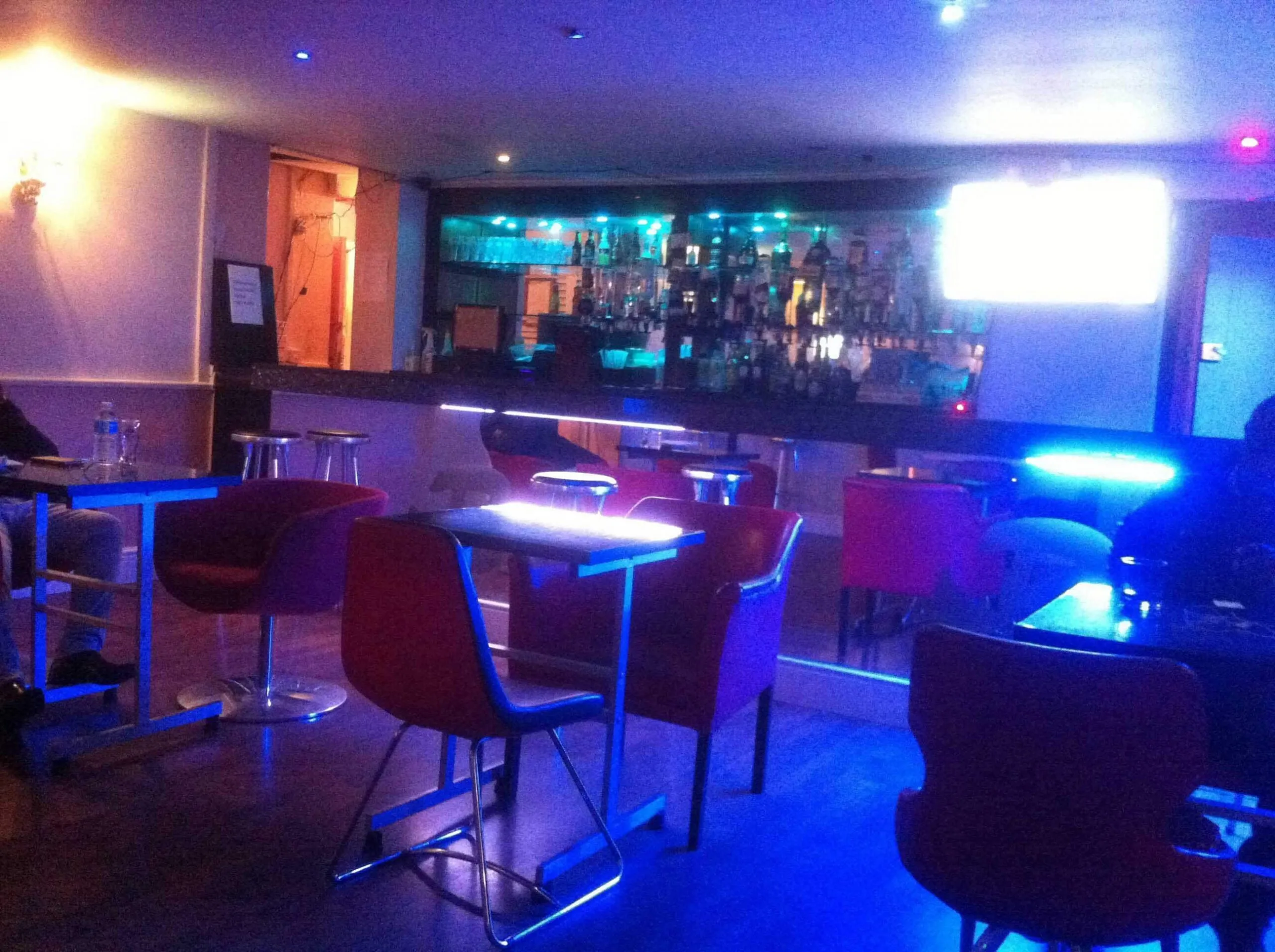Met Police Shut Down Afrikiko Peckham Nightclub After 6 Raids for Illegal Covid Rule-Breaking