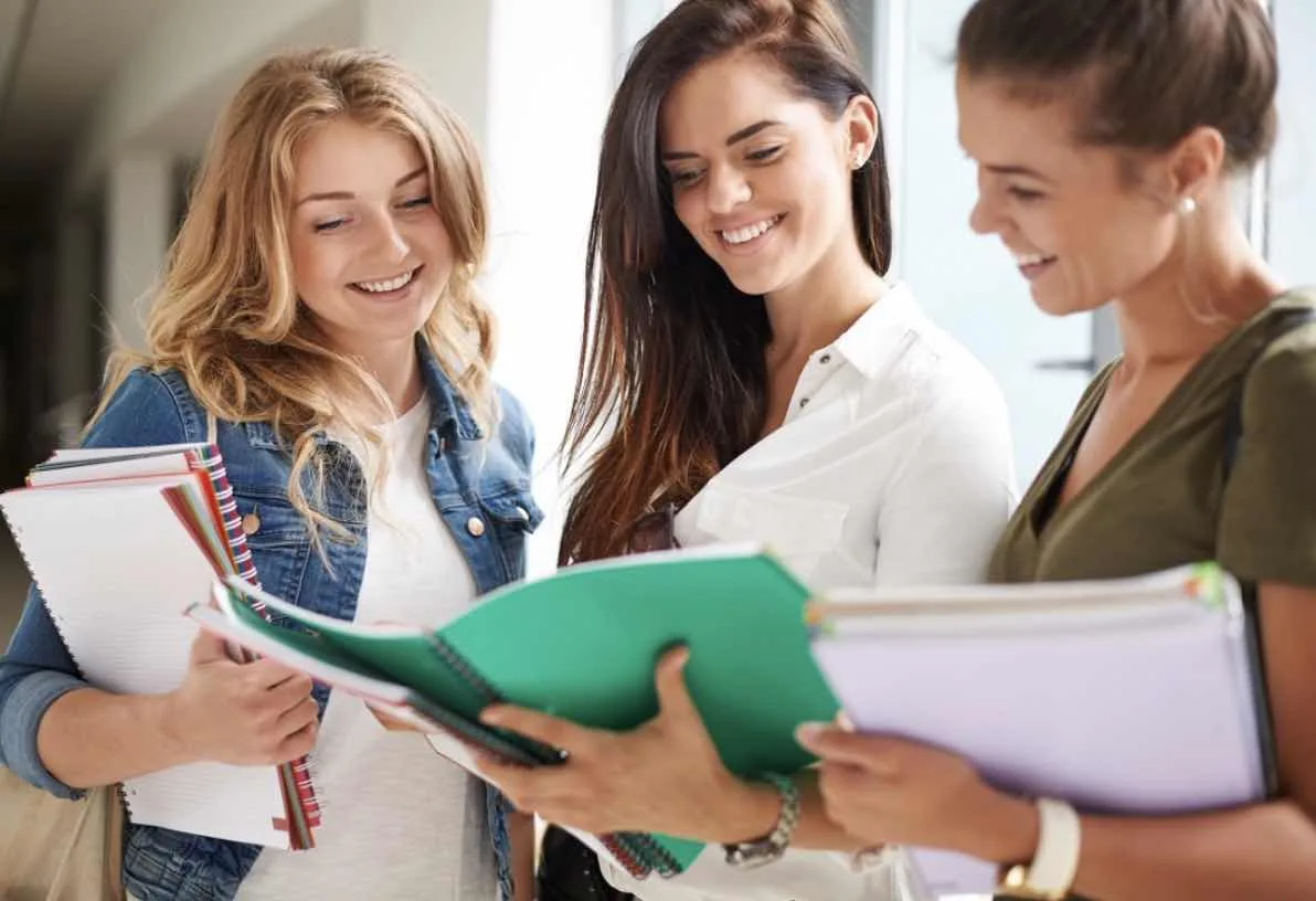 Top UK Online Writing Services 2024: Expert Help for Essays, Reports & Deadlines