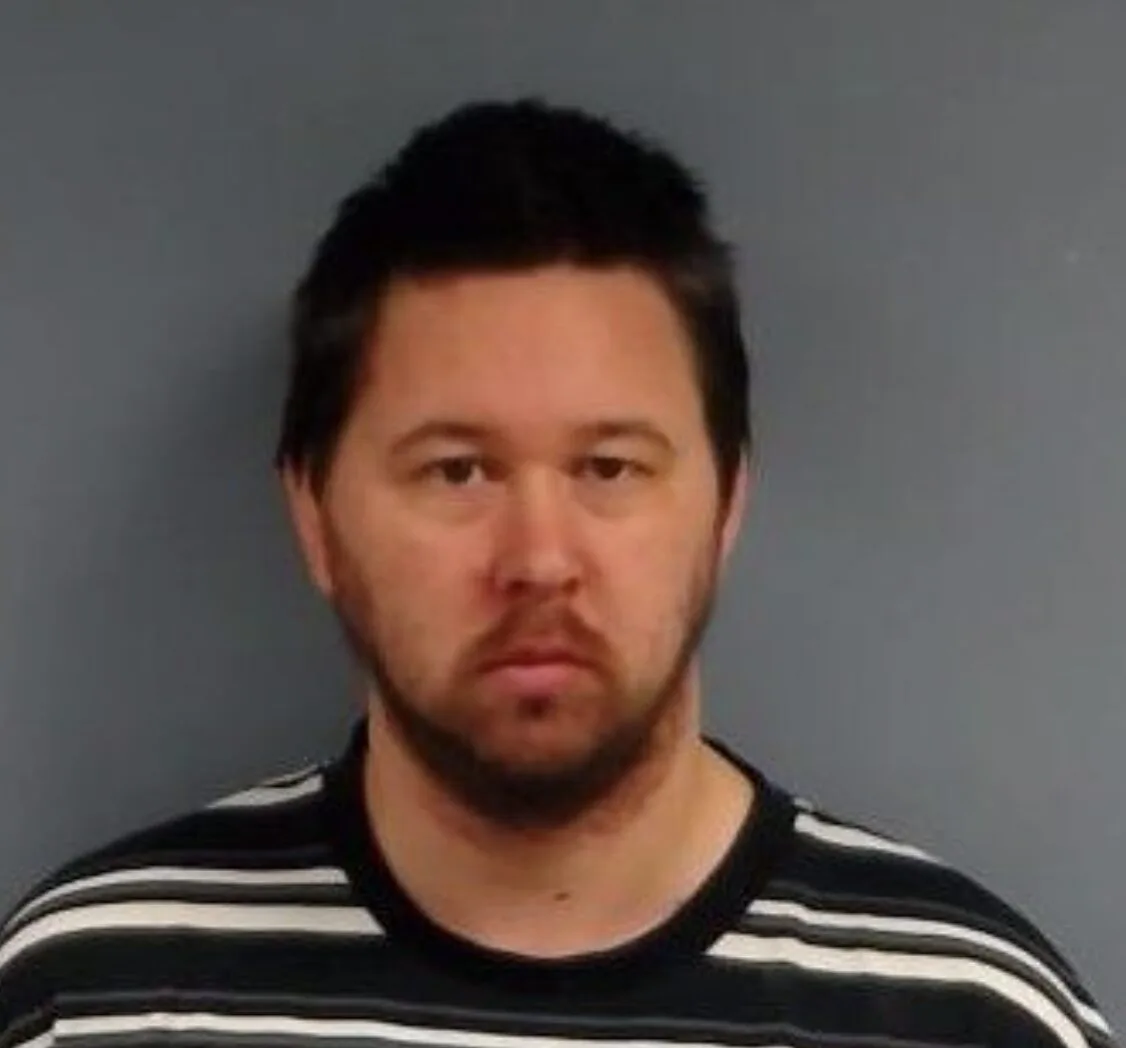 Ventnor Paedophile Michael Henderson Jailed 10 Years for Child Abuse and Indecent Images Bust