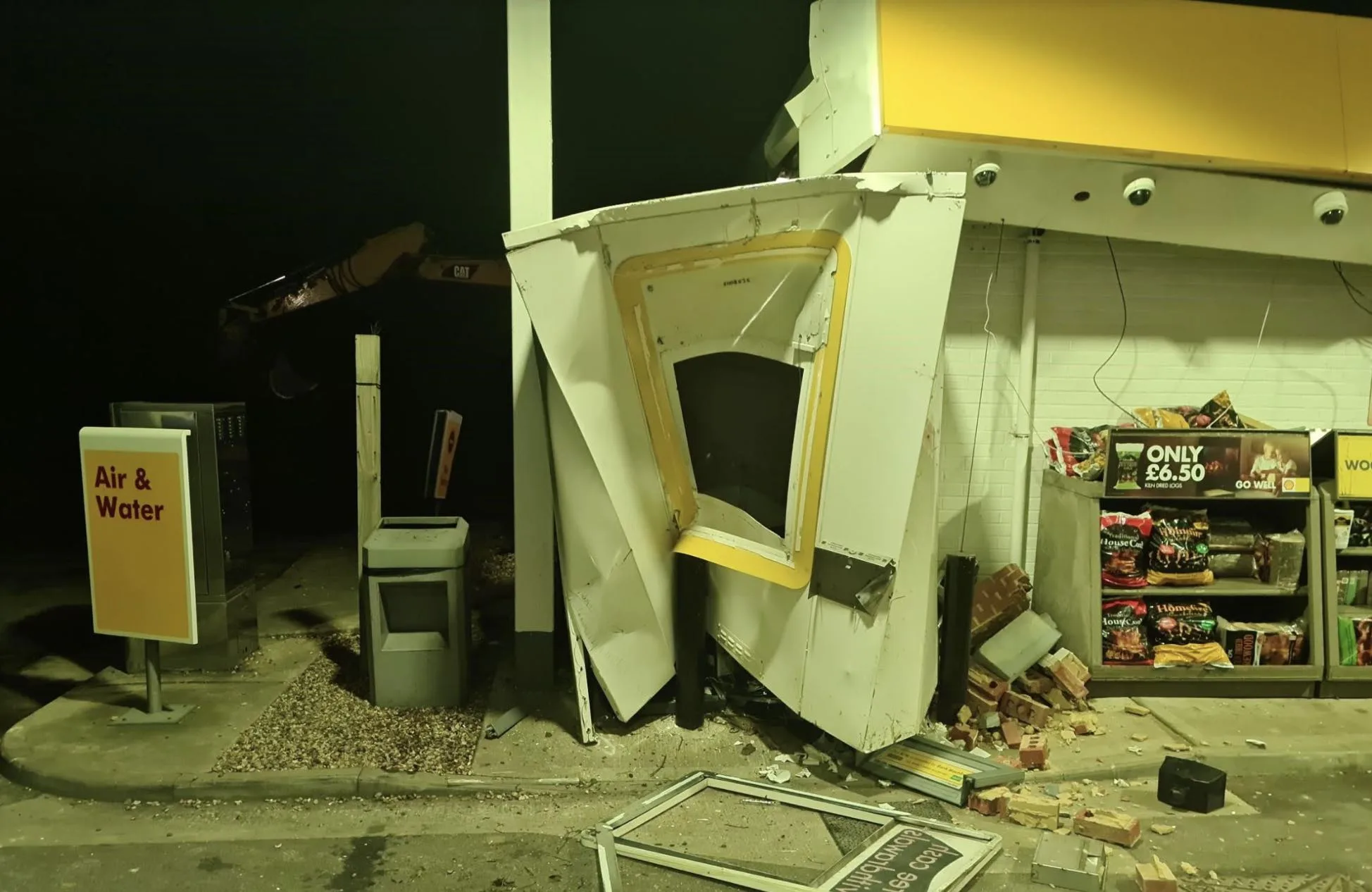 CAT Digger Gang Steal Cash Machine in Daring Thanet Service Station Heist