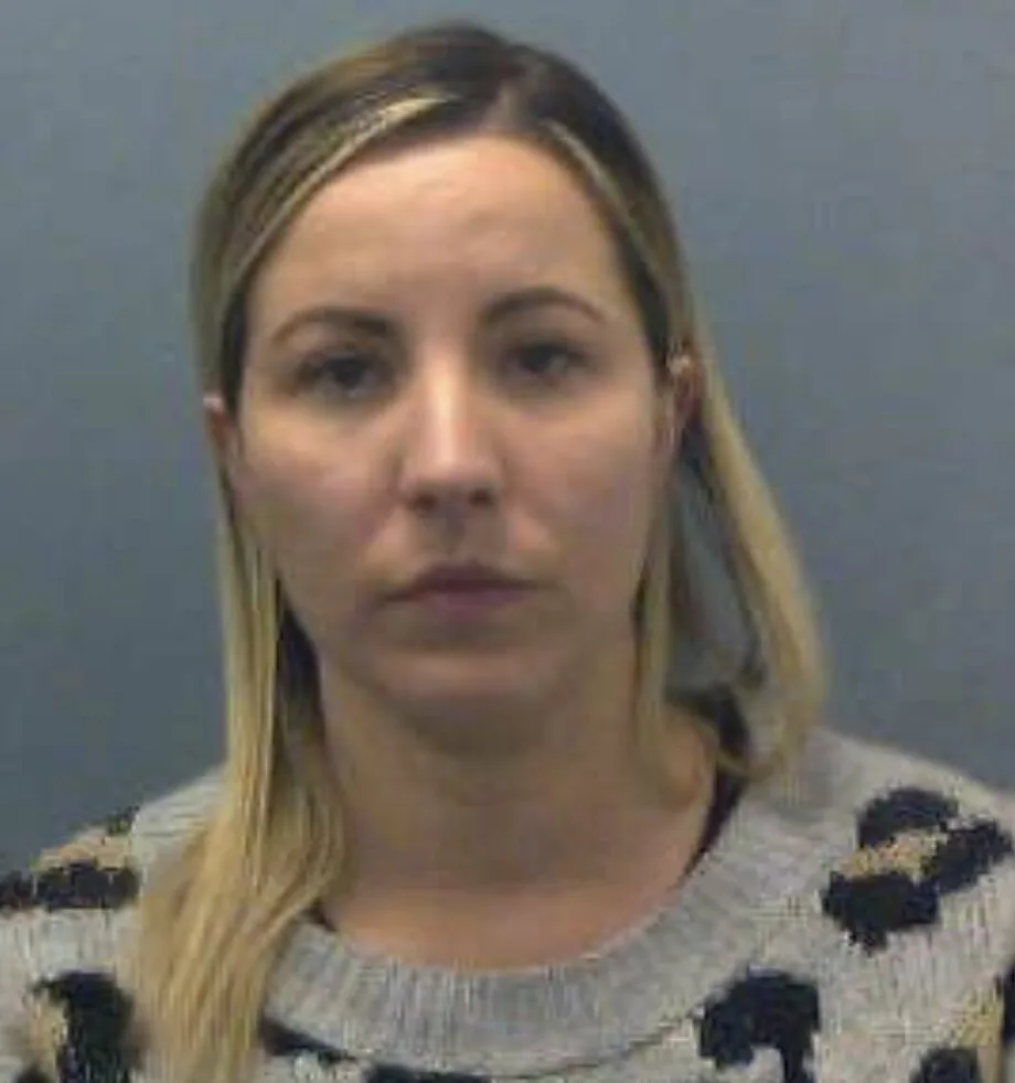 Teacher Kandice Barber Jailed Over 6 Years for Sexually Abusing 15-Year-Old Student via Snapchat