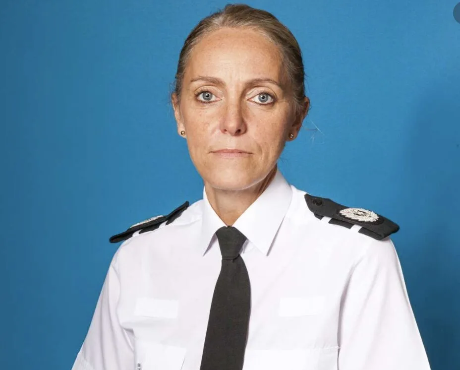 Dartford Couple and Guests Hit with Fines for Lockdown Anniversary Party as Kent Police Crack Down on Rule-Breakers