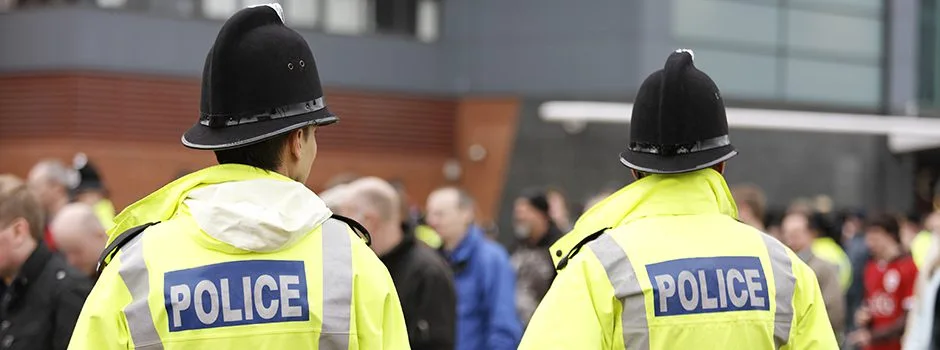 Shocking Moped Mugging in Rotherham: Delivery Driver Assaulted After Parcel Snatch Attempt – Police Hunt Two Masked Men