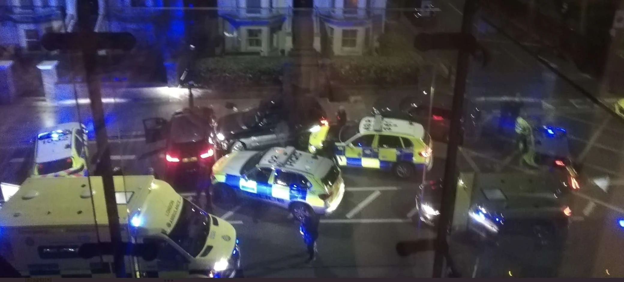 Man Found With Serious Self-Inflicted Injuries After Police Stop in Chiswick
