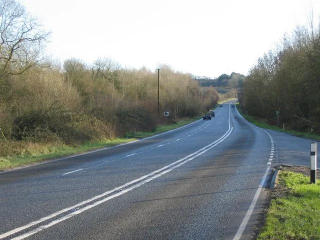 Serious Three-Vehicle Crash on A36 Black Dog Hill – Man Critically Injured, Police Seek Witnesses