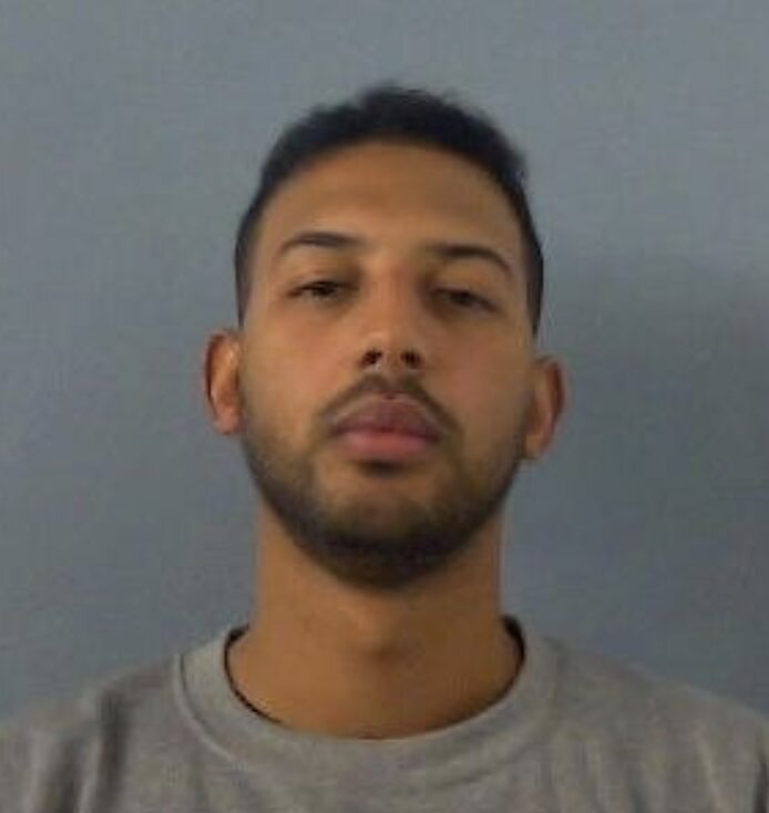 Thames Valley Police is appealing for the public’s help to trace a man who absconded from lawful custody in Banbury