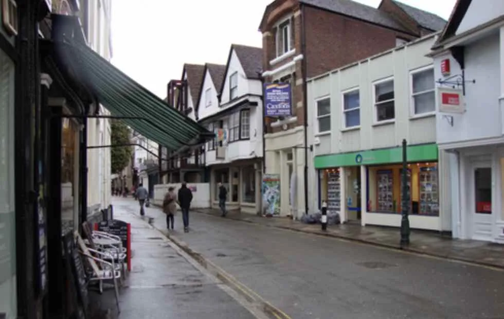 Canterbury High Street Brawl: Four Held After Early Morning Assault Leaves Two Men Injured