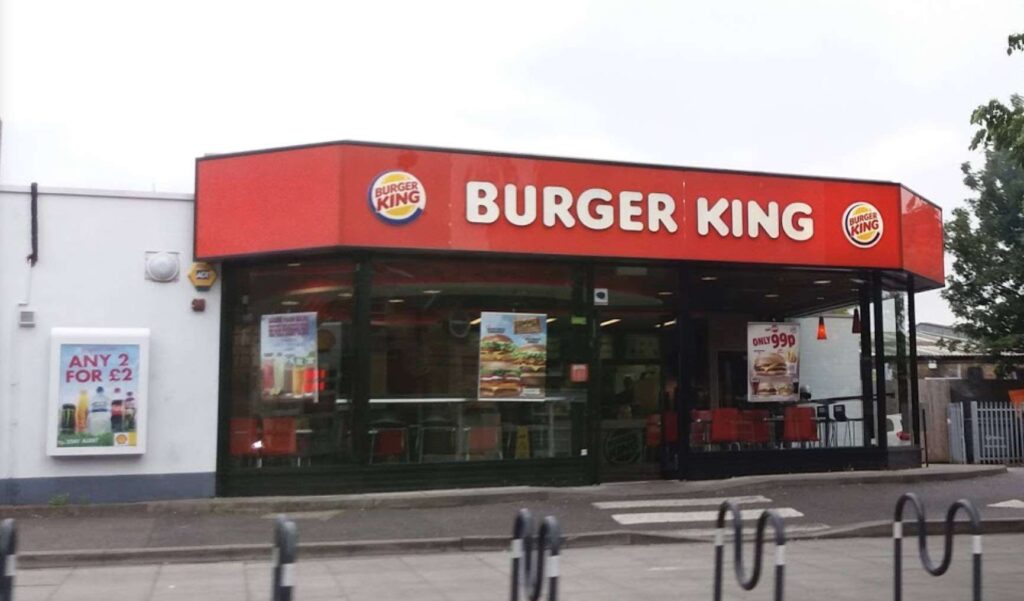 Police called to Burgar King in Balham following the discovery of a suspect package