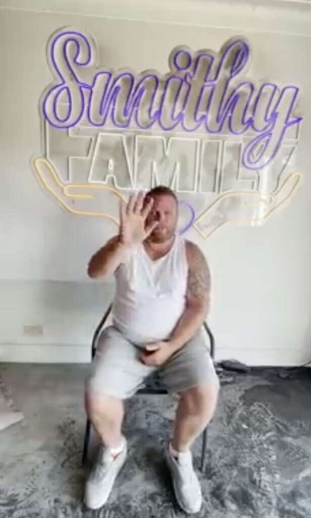 Smithy Family Quits Social Media, Bids Tearful Farewell to 3.5 Million Fans