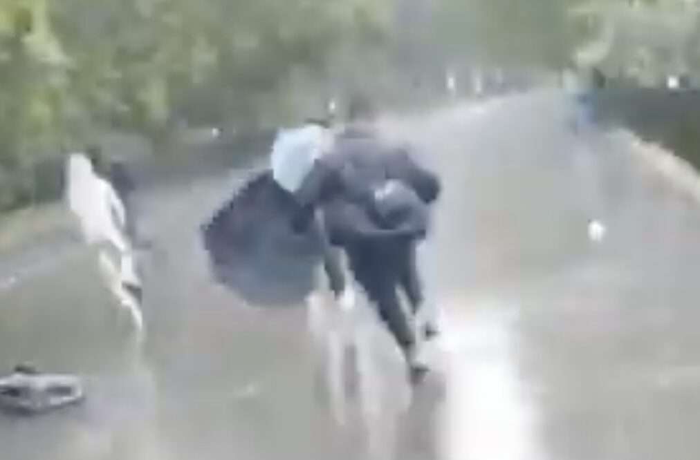 A Hatun has been stabbed  at speakers corner on Hyde Park on Sunday afternoon Police say they have found a weapon