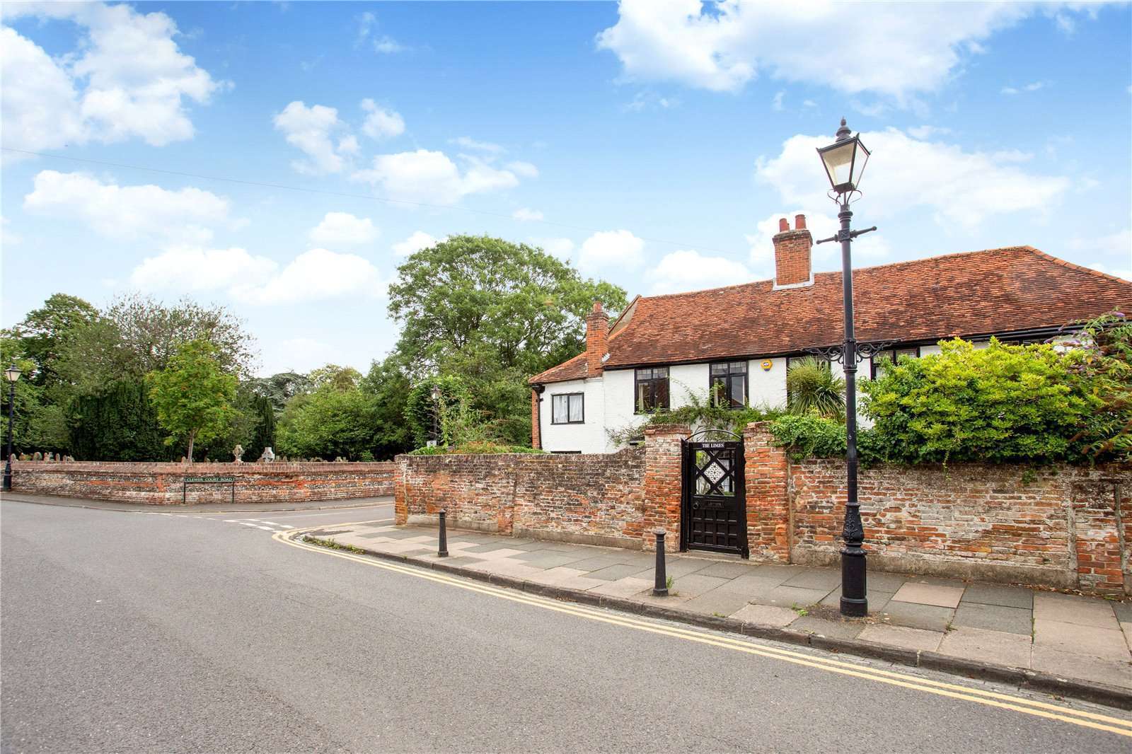 Elderly Woman Flash by Fair-Haired Cyclist Near Mill Lane – Police Urge Witnesses to Step Forward