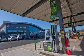 Man, 27, Arrested Over Early Morning Arson Fire at Thornwood Applegreen Service Station