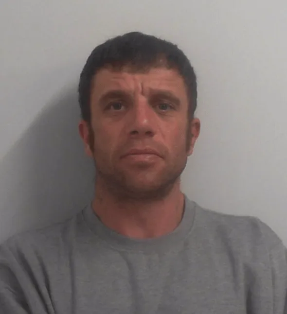 WANTED: Stephen Anthony Phillips on the Run in Whitby – Police Urge Public to Help Locate Fugitive Skipping Scarborough Court