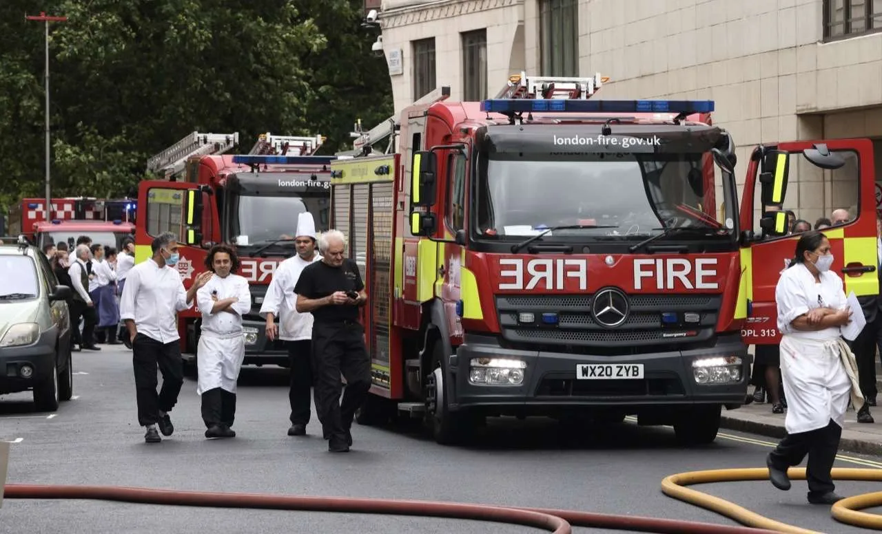 Blaze at Swanky Mayfair Hotel on Park Lane Sparks Fire Brigade Response—No Injuries Reported