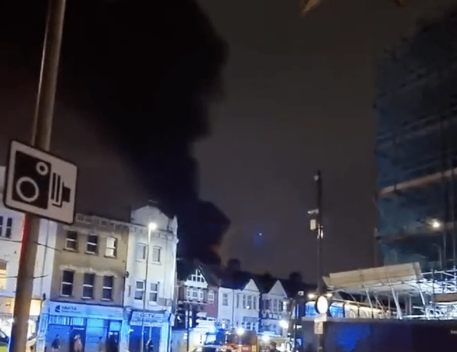 Eight fire engines and around 60 firefighters have been called to a fire at a car workshop on West Hendon Broadway in #Colindale