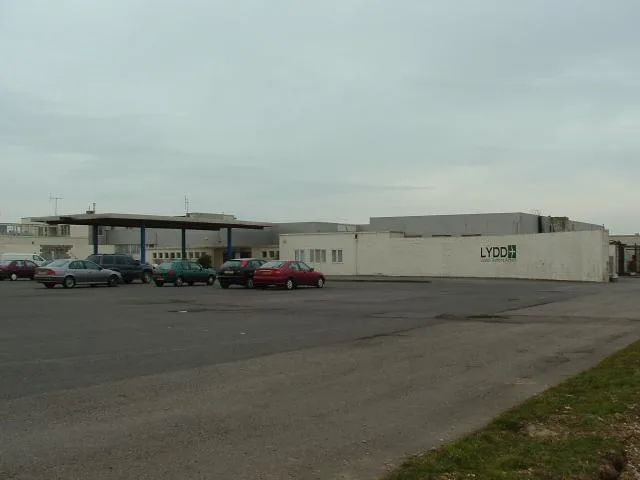 Lydd airport set to be used for migrant  processing say Home office