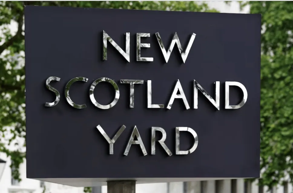 Met Police Officer Jailed for Grooming Teen Girl in Sting Operation