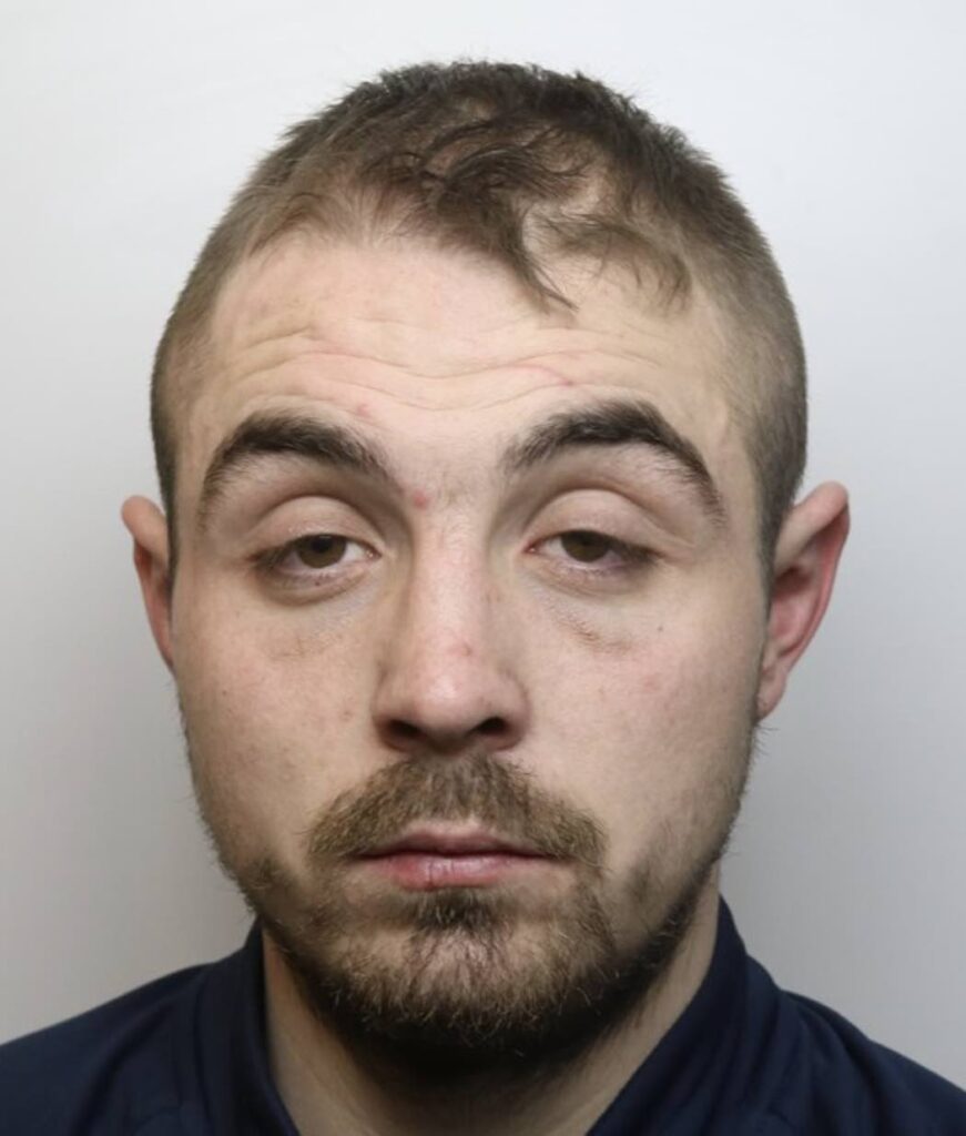 Wiltshire Police have issued a public appeal to locate a Swindon man who is wanted in connection with fraud and wanted on warrant