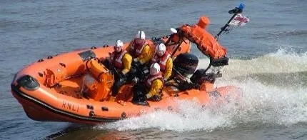 Littlestone RNLI lifeboat along with Costguard teams scrambled to reports of a canoeist in trouble
