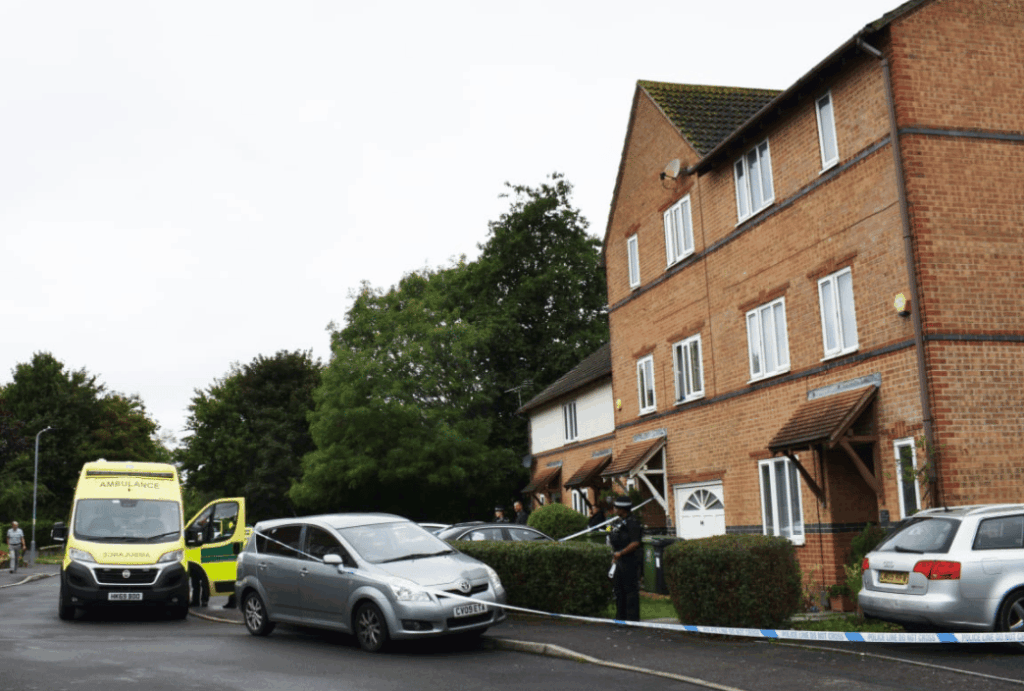 Portsmouth Horror: Armed Police Investigate Double Murder and Shooting at £500K Holcot Lane Home